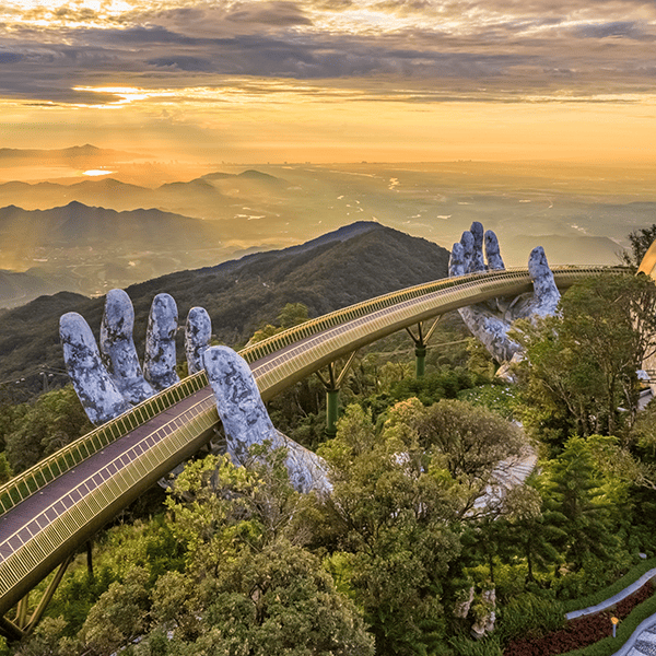 Crossing: 5D4N DA NANG – BA NA – HUE – HOI AN